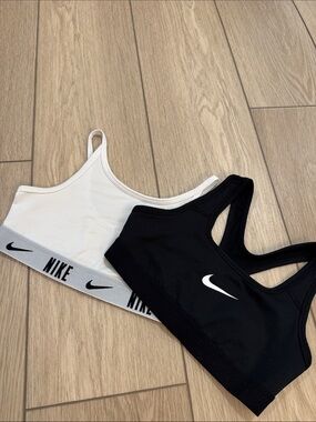 Nike Dri Fit Girls Sports Bra Bundle Sz S Black White Workout Logo Spellout